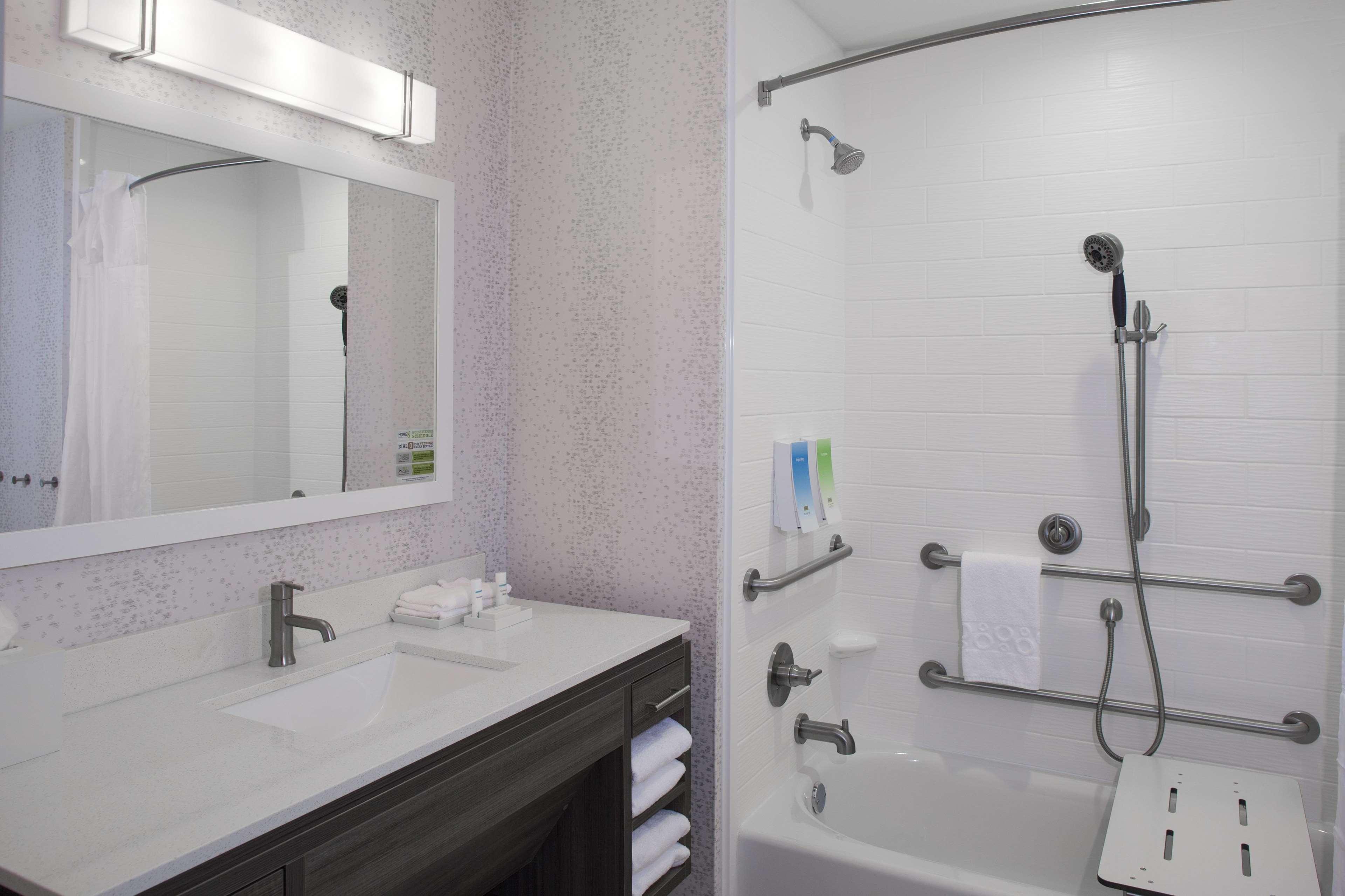 Home2 Suites By Hilton Lake Charles Eksteriør bilde