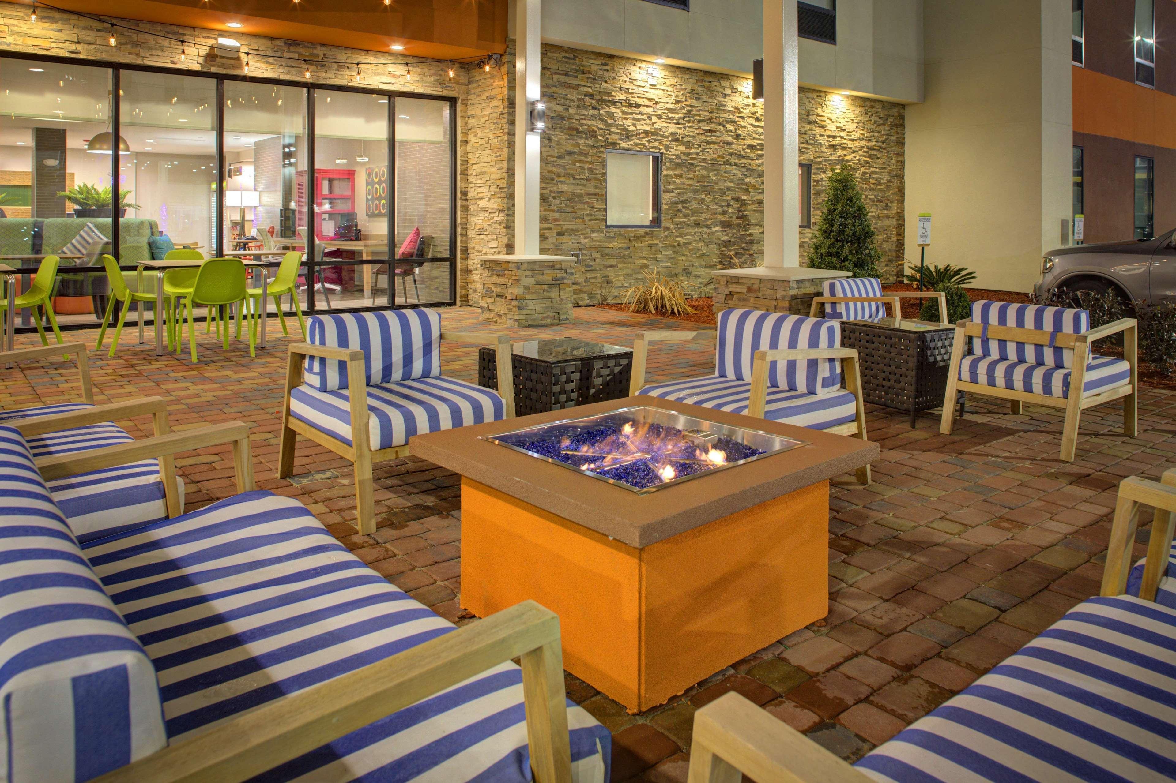 Home2 Suites By Hilton Lake Charles Eksteriør bilde
